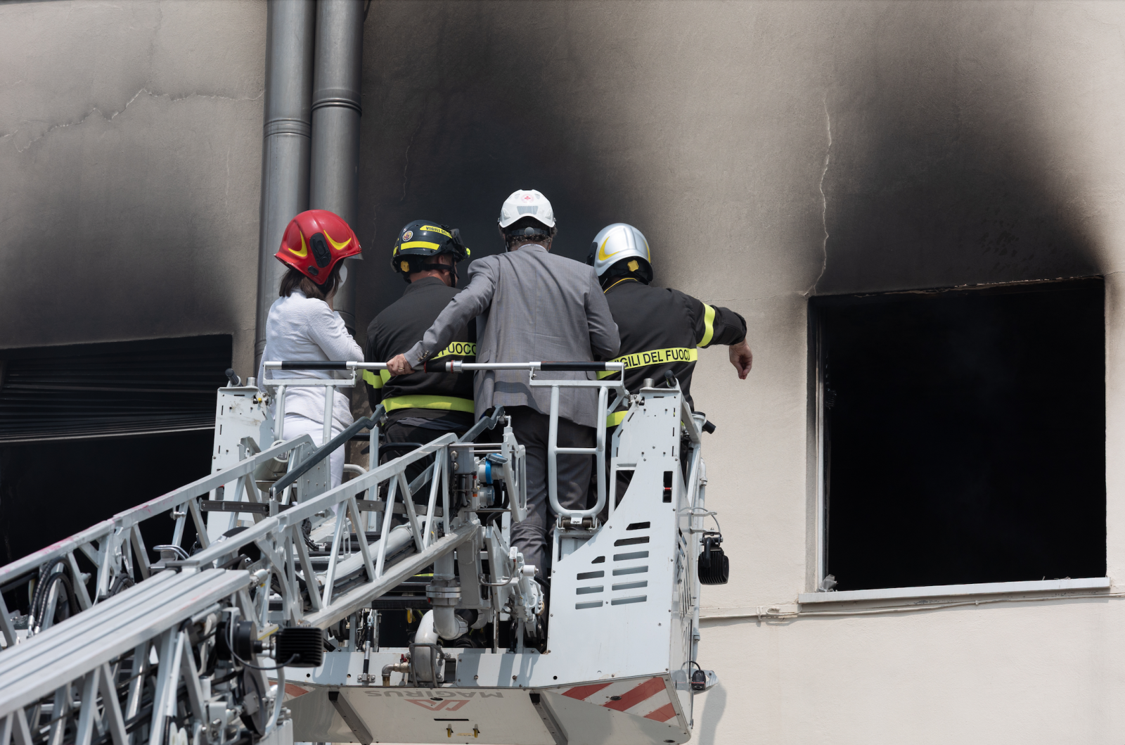 viterbo,-il-giorno-dopo-l’incendio-all’universita