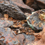 le-matrici-del-potere:-dati-sui-minerali-per-la-transizione