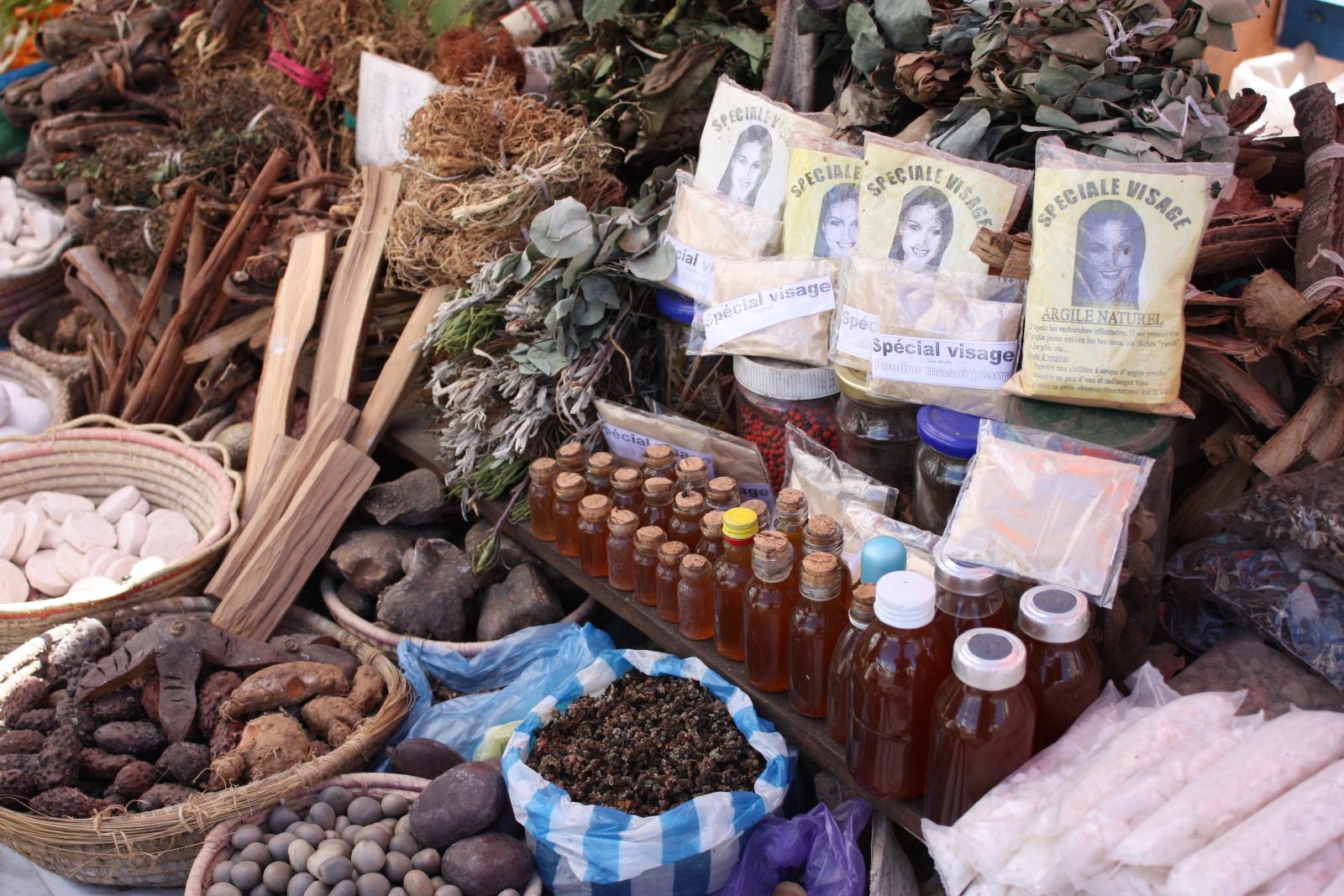 l’oms-si-scurisce-le-idee-sulle-medicine-alternative